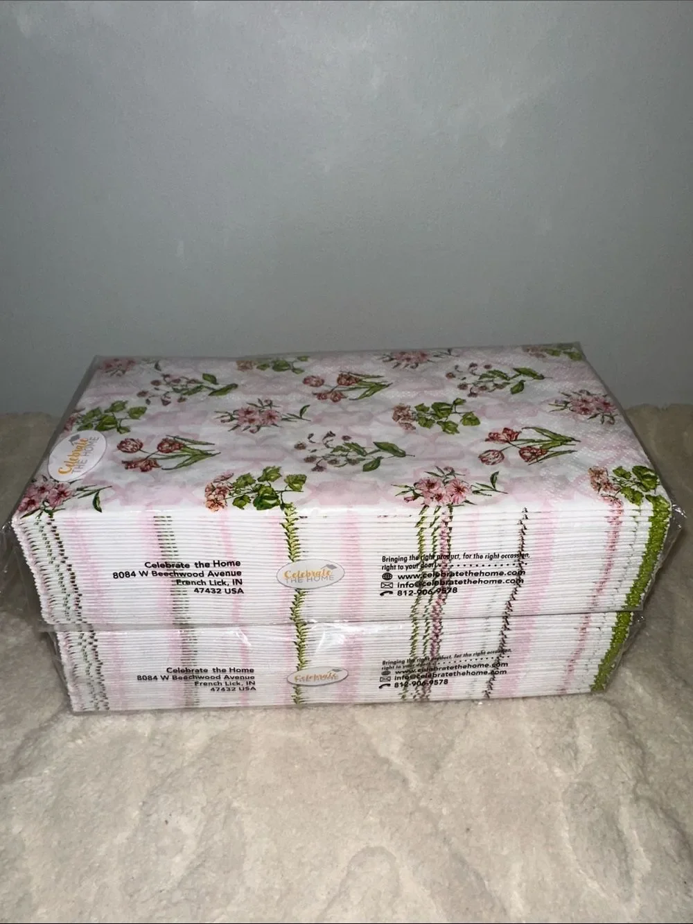 Celebrate THE HOME 32 x 2 pk Garden Bouquet Pink White Green Red Guest Towel